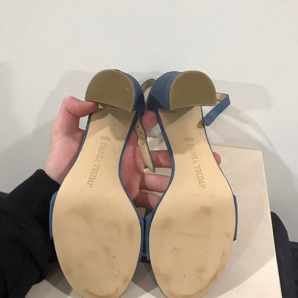 Ivanka Trump Heels - Picture 4 of 4